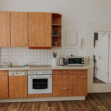 Unser Sonniges Apartment Mit Wlan, Netflix, Xbox 마그데부르크 외부 사진